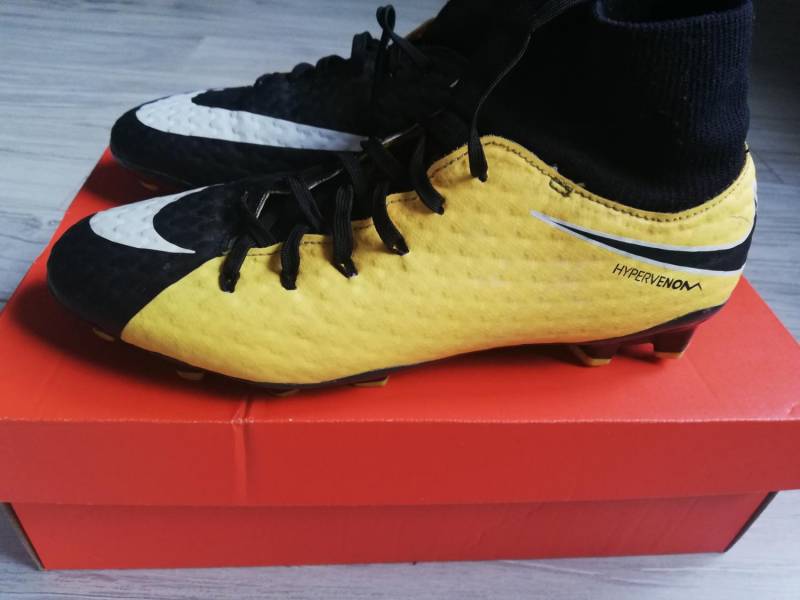 ox_korki-nike-hypervenom-phelon-3-rozm-41