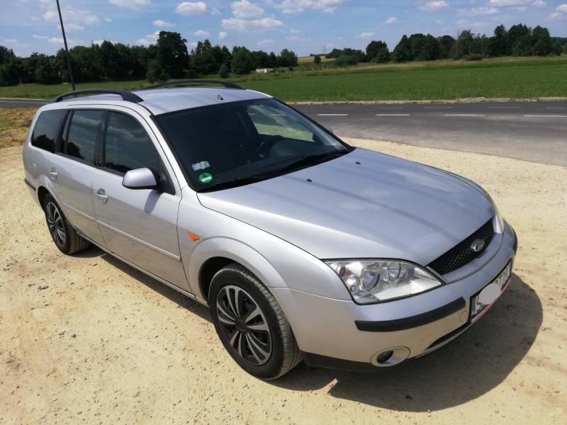 ox_ford-mondeo-kombi-18-klima