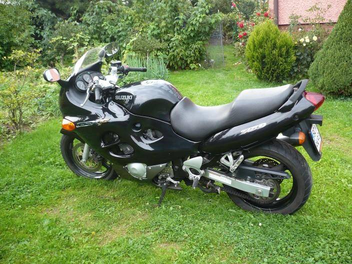 ox_sprzedam-motocykl-suzuki-gsx-750-f