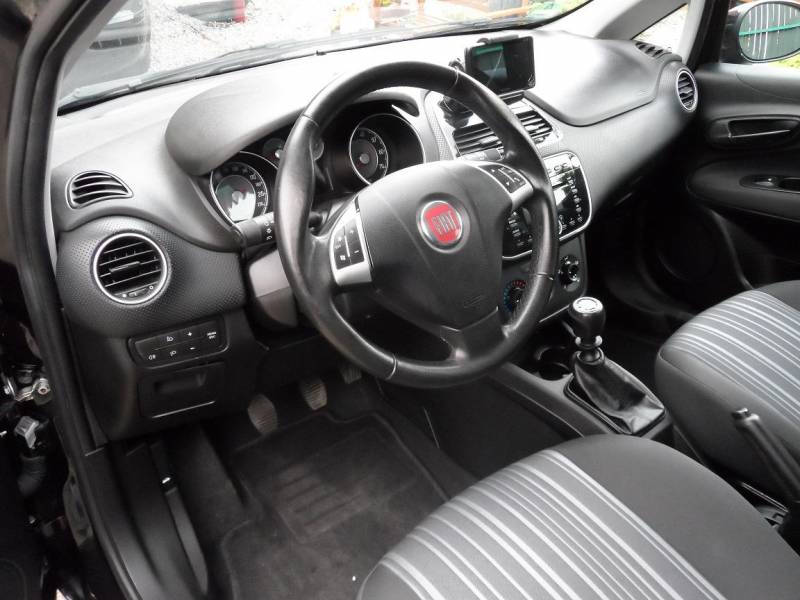 ox_fiat-punto-evo-limitowana-wersja-my-life-okazja-50tysprzebieg