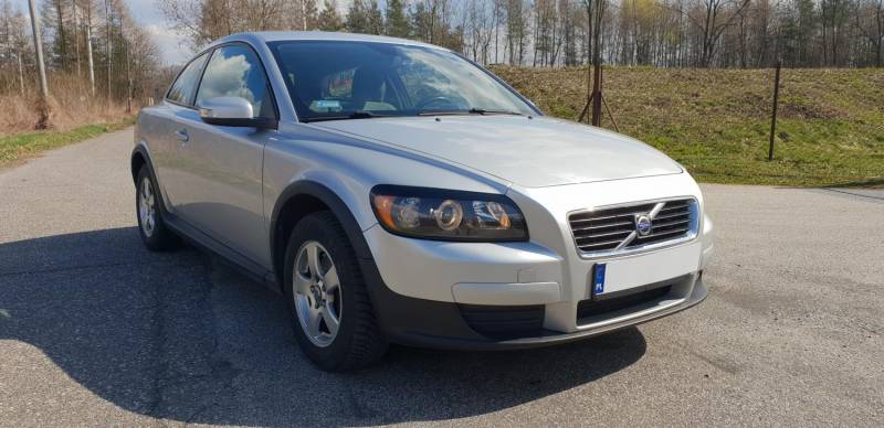 ox_volvo-c30-16d-klimatronic-krajowy-ii-wl-zadbany-103-000km-gwarancja