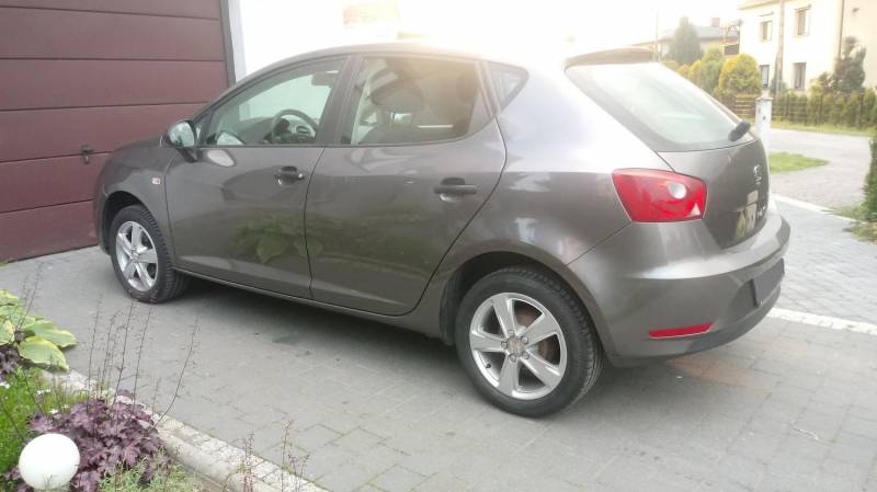 ox_seat-ibiza-lift-2014-r-serwisowany-klimatyzacja-piekny-kolor