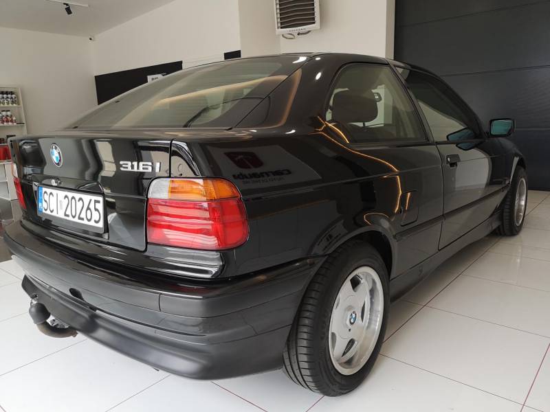 ox_bmw-e36-compact-unikat
