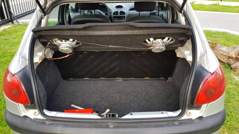 ox_sprzedam-peugeot-206-2008r-benzyna