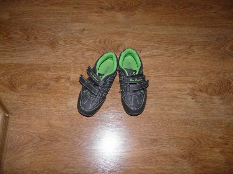 ox_oddam-za-10-zl-adidasy-chlopiece-rozmiar-33