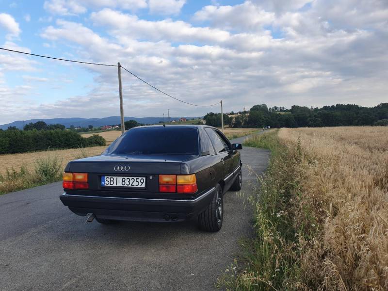 ox_audi-100-c3
