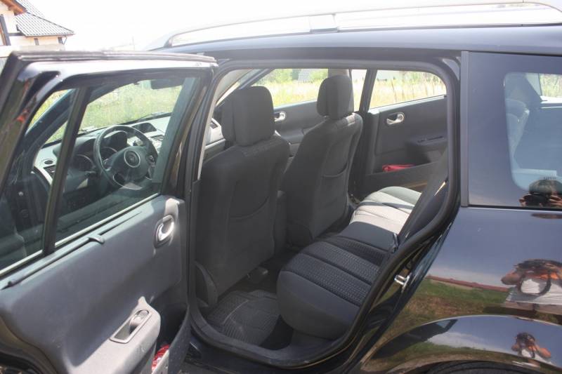 ox_sprzedam-megane-kombi-ii-comfort-authentique-2006
