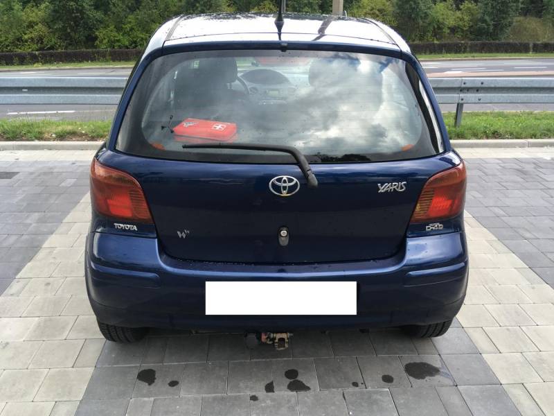 ox_toyota-yaris-2003-diesel-bezawaryjny-malo-pali-45l100km