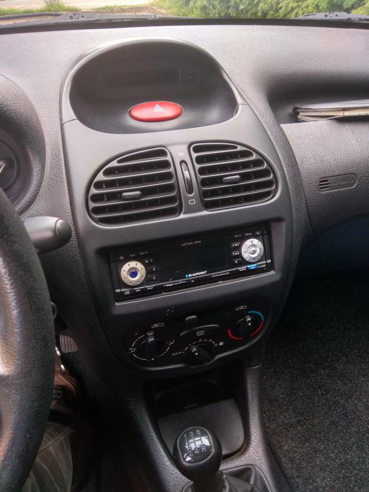ox_peugeot-206-14-hdi-2002r