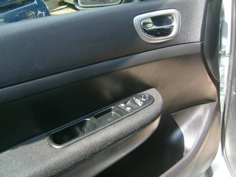 ox_peugeot-307
