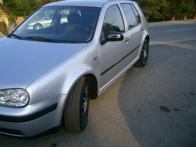 ox_volkswagen-golf