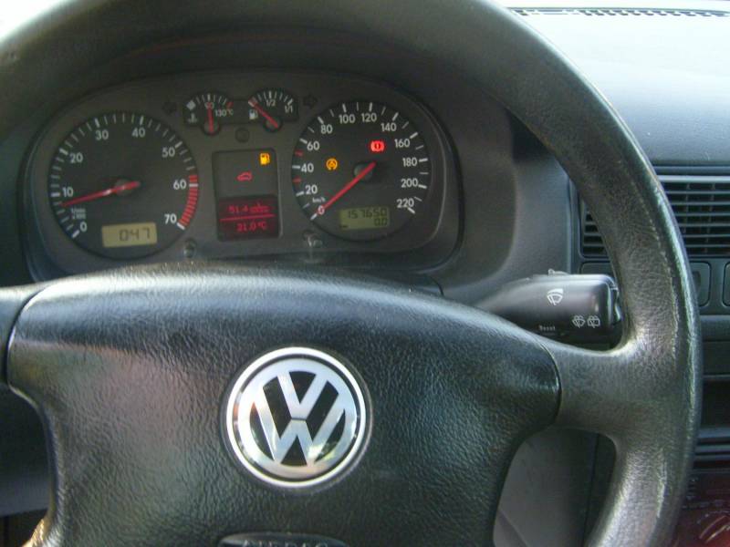 ox_volkswagen-golf