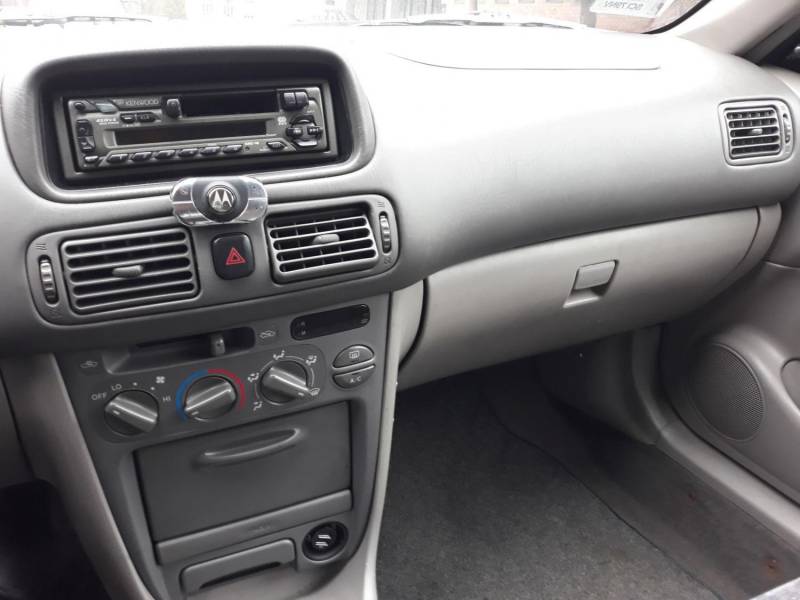 ox_toyota-corolla-kombi-1999-13-benzyna