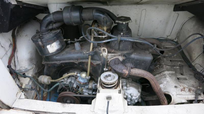 ox_fiat-126p-maluch-sprawny-caly-na-czesci-dwa-silniki-skrzynie-i-inne