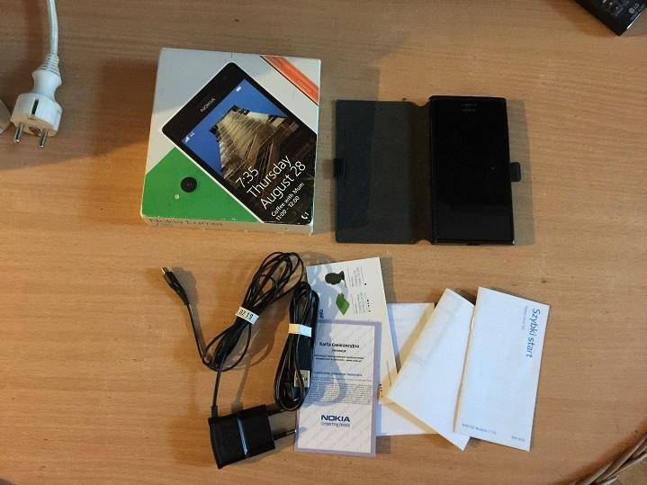 ox_nokia-lumia-735-komplet