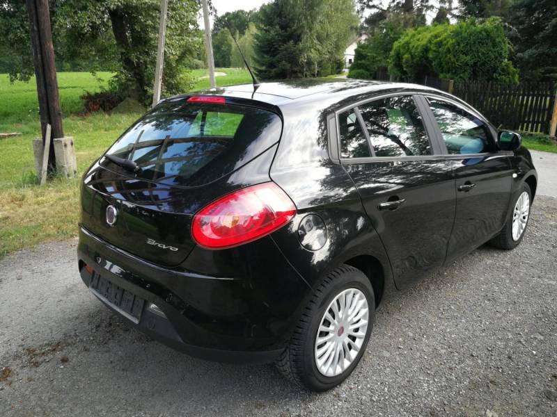 ox_fiat-bravo-14-90km-benzyna-klimatyzacja-po-oplatach-2008r