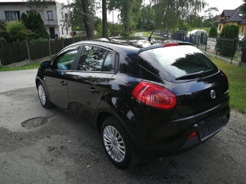 ox_fiat-bravo-14-90km-benzyna-klimatyzacja-po-oplatach-2008r