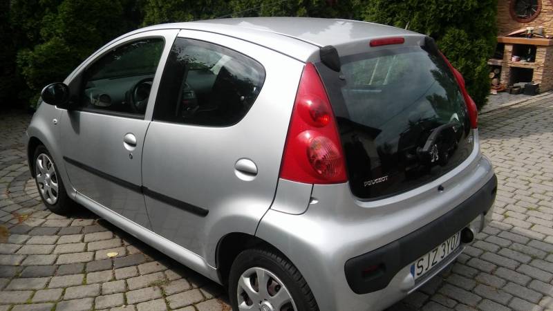 ox_peugeot-107-2009r-tylko-68tys-km