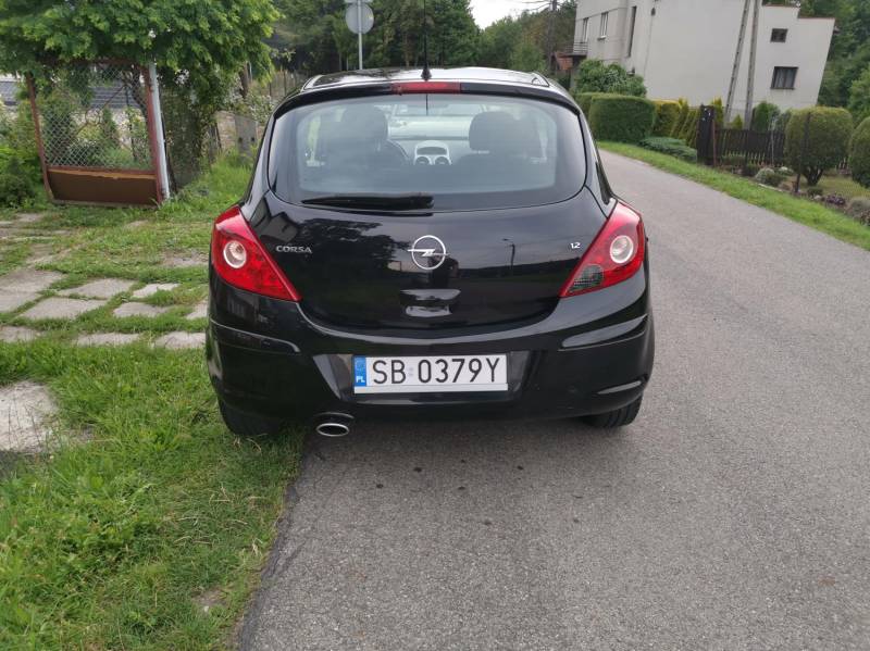 ox_opel-corsa-12-80km-2007r-polecam