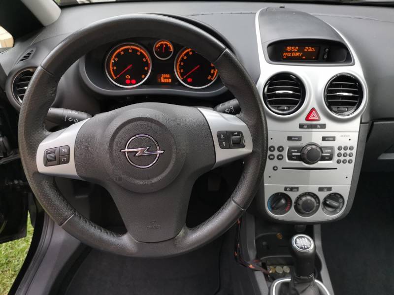 ox_opel-corsa-12-80km-2007r-polecam
