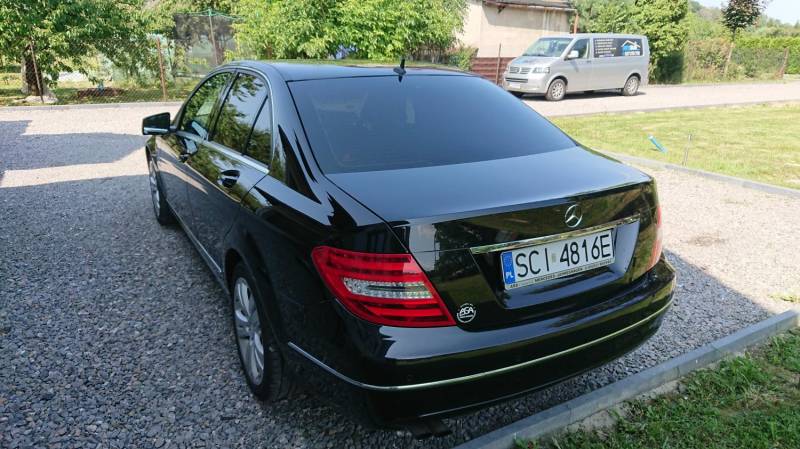 ox_mercedes-avangarde-c-klasa-lift-2011r