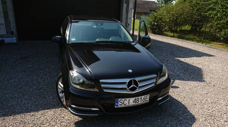 ox_mercedes-avangarde-c-klasa-lift-2011r