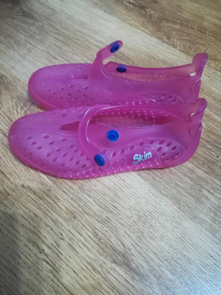 ox_buty-do-wody-i-kalosze-dla-dziewczynki