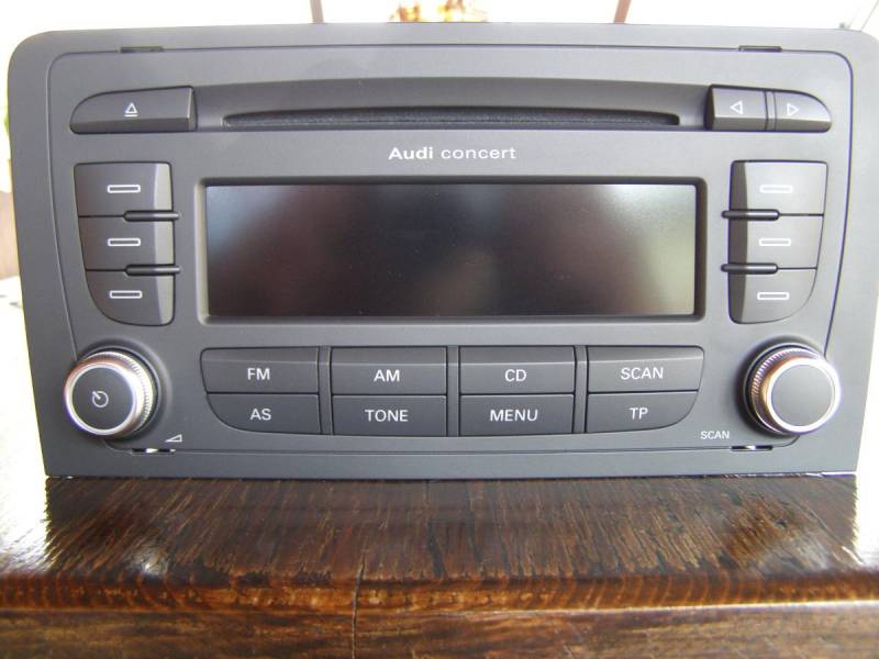 ox_radio-audi-a3-8p-concert-iii-jak-nowe