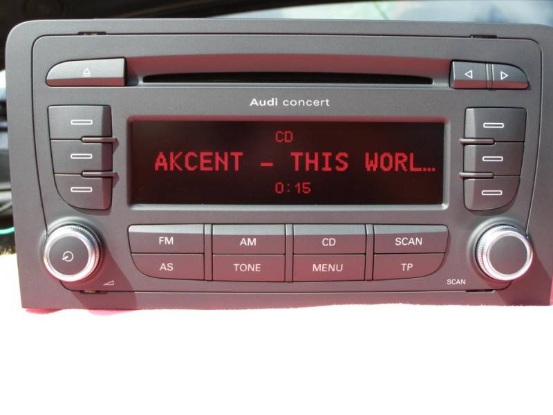 ox_radio-audi-a3-8p-concert-iii-jak-nowe