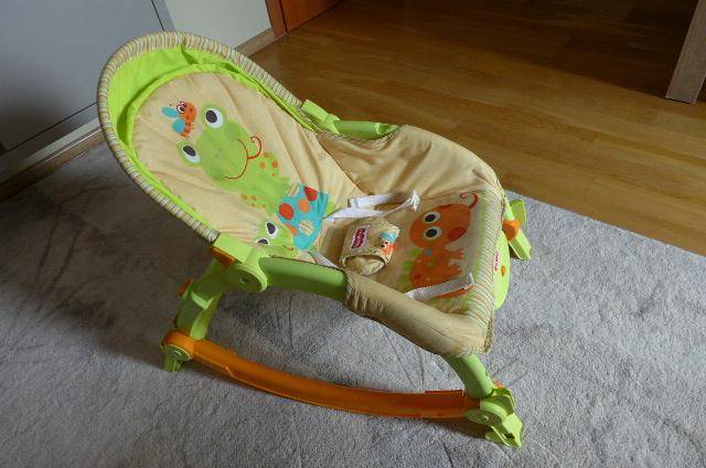 ox_fisher-price-lezaczek-bujaczek-fotelik-3w1-zaba-0-18kg-wibracja