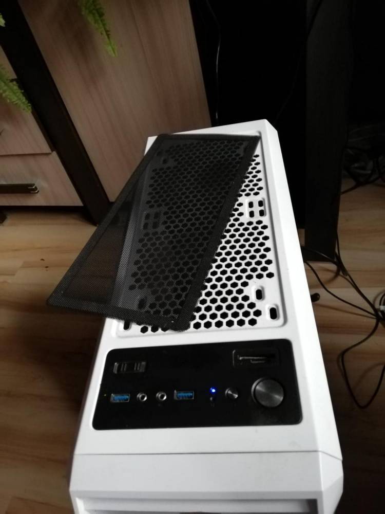 ox_komputer-i5-8400-gtx-1060-6gb-dysk-ssd-120gb-1tb-mega-szybki