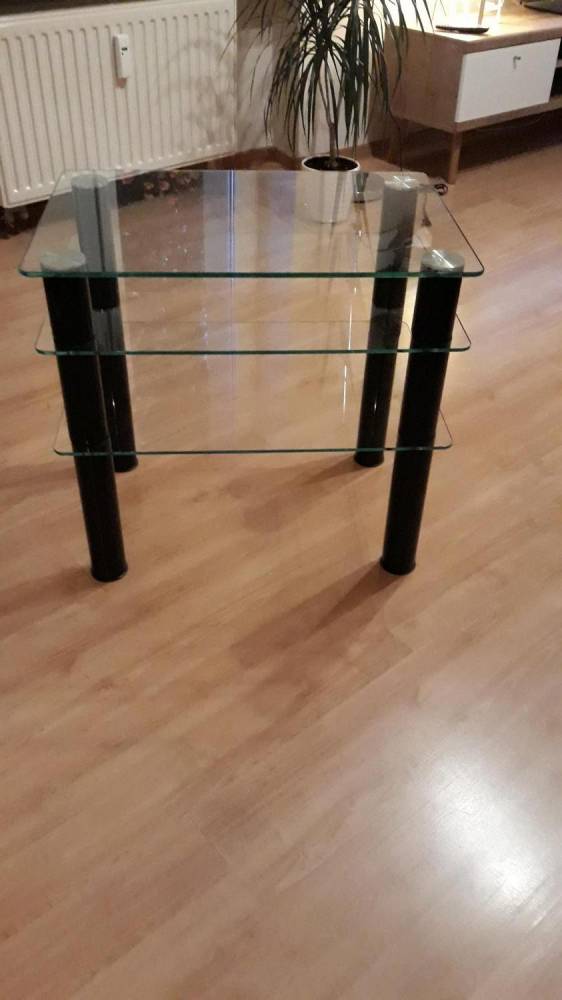 ox_sprzedam-szklany-stolik