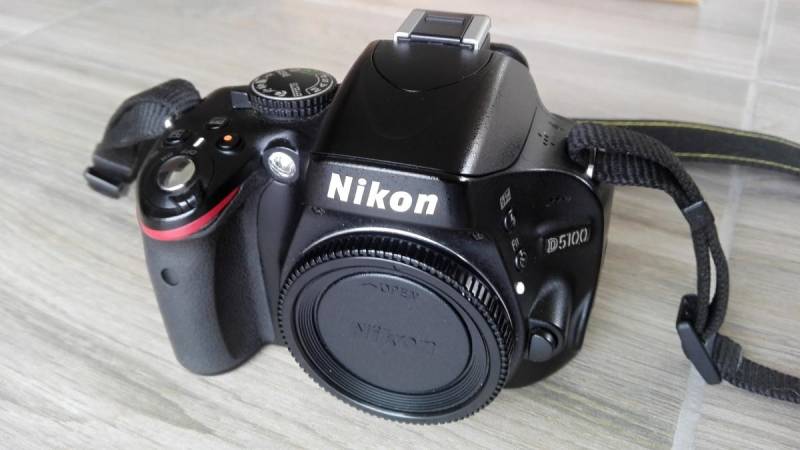 ox_lustrzanka-nikon-d5100-16mpx-filmy-full-hd