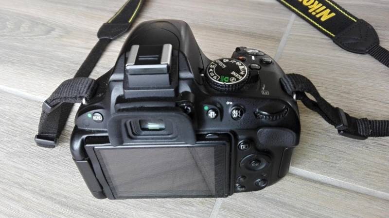 ox_lustrzanka-nikon-d5100-16mpx-filmy-full-hd
