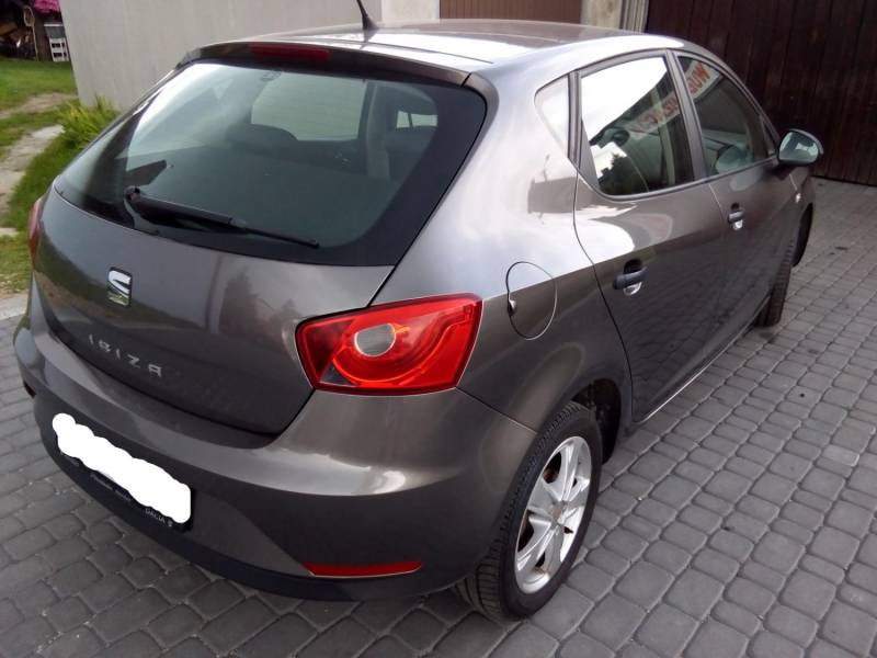 ox_seat-ibiza-lift-2014-r-serwisowany-klimatyzacja-piekny-kolor