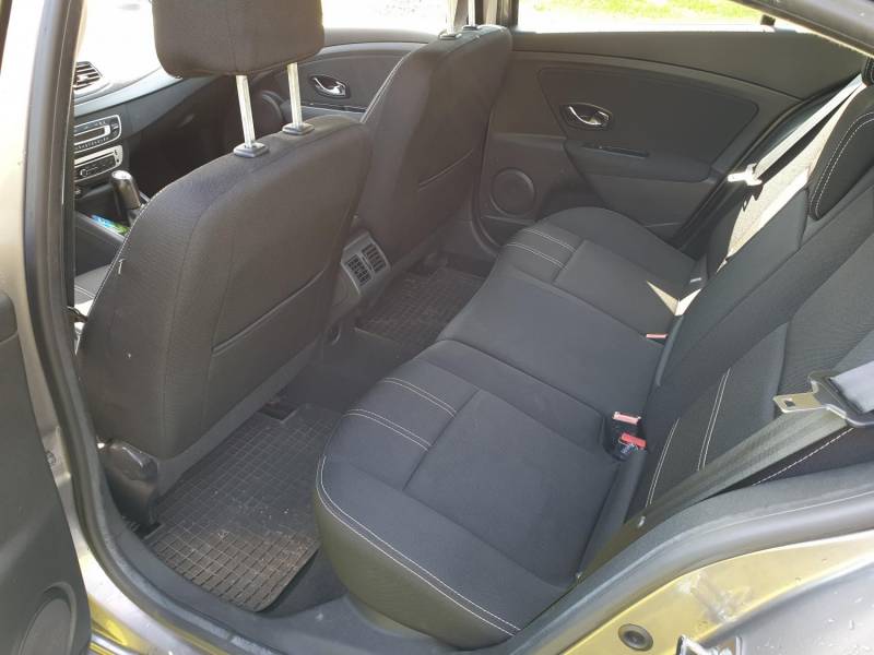 ox_renault-fluence-20142015-benzyna-16-16v-111km