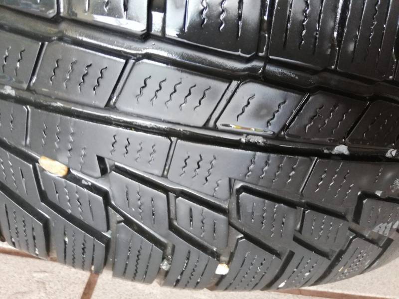 ox_opony-zimowe-nokian-15-na-feldze-aluminiowej
