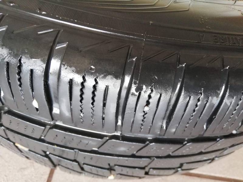 ox_opony-zimowe-nokian-15-na-feldze-aluminiowej