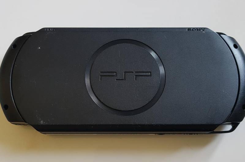 ox_konsola-psp-sony
