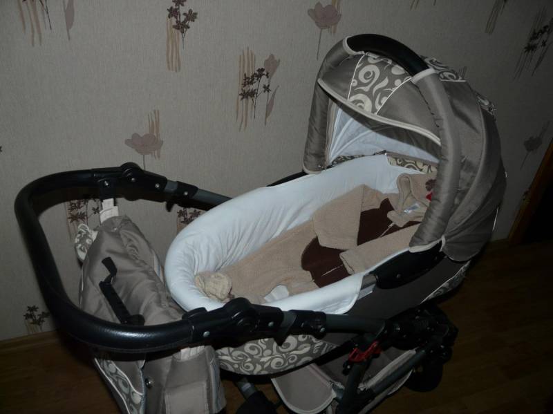 ox_sprezdam-piekny-wozek-2-w-1stan-idealny-jak-nowy