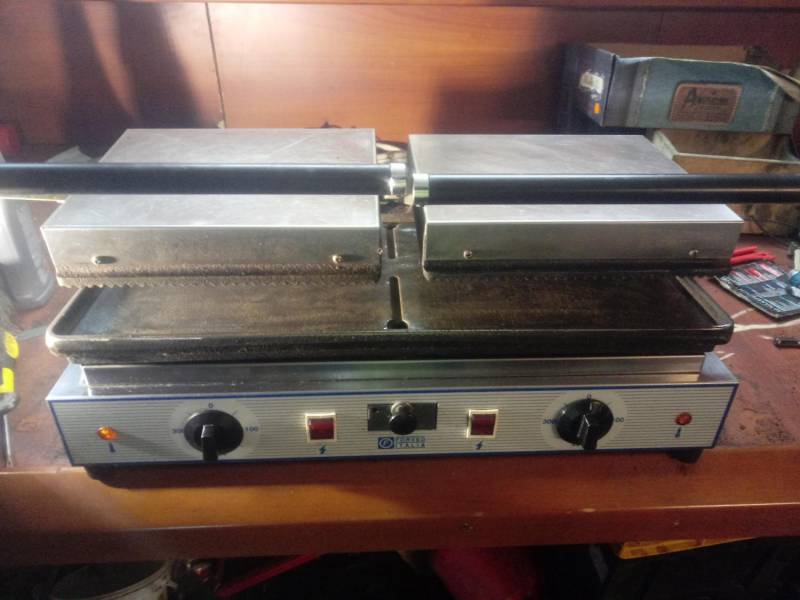 ox_grill-elektryczny-forved-4800w