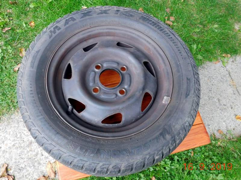 ox_opony-zimowe-16565r13-wraz-z-felgami-4-szt