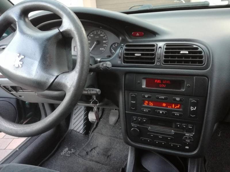 ox_peugeot-406-20-hdi-2001r