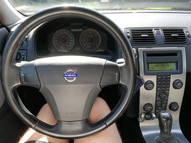 ox_volvo-v50-16d-2004