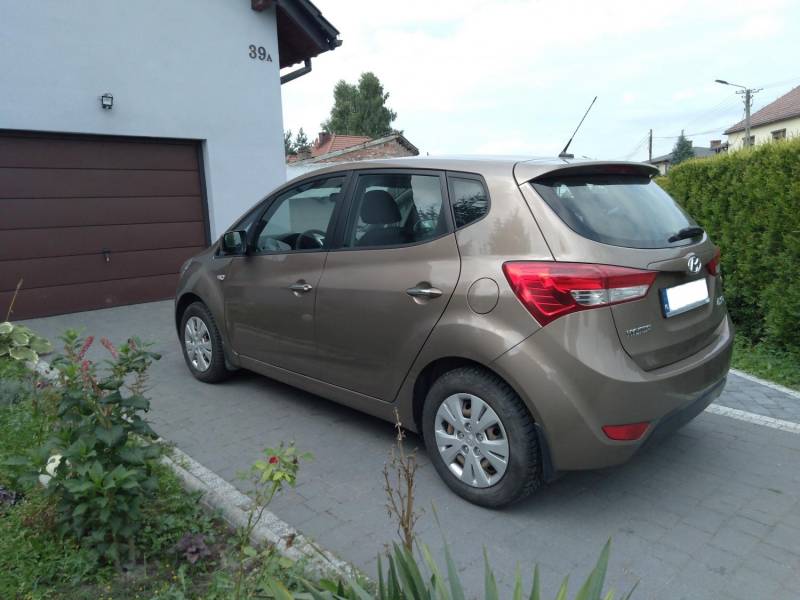 ox_hyundai-ix20-14b-krajowy-serwisowany-klimatyzacja