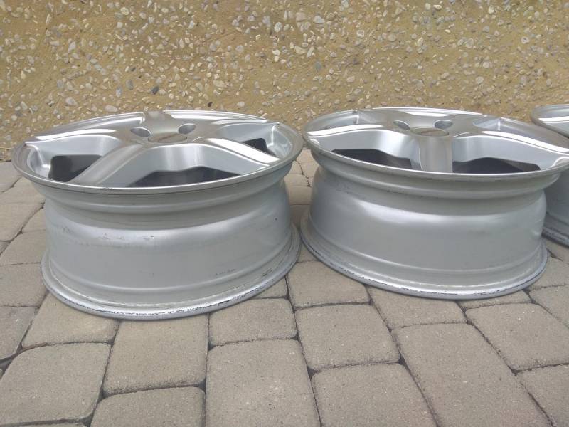 ox_komplet-felg-aluminiowych-16-marki-dezent-do-citroen-i-peugeot