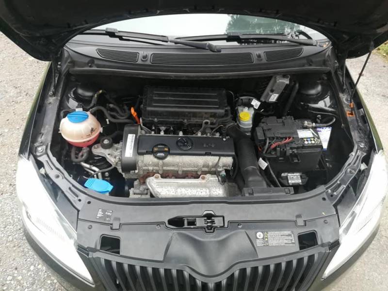 ox_skoda-fabia-14-benzyna-2013r-klima-nowe-opony-rozrzad