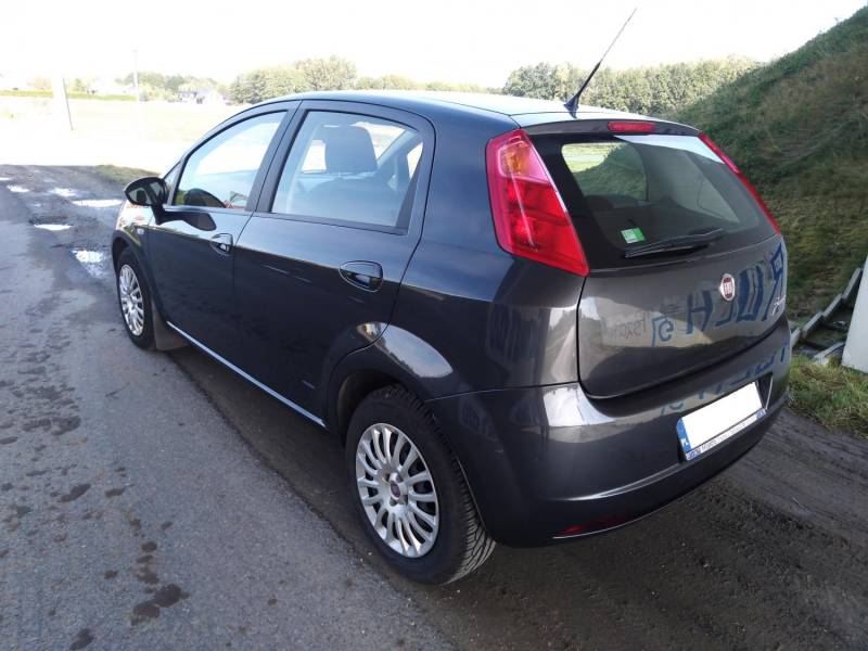 ox_grande-punto-2008r-klima-okazja-35-000-km-przebiegu