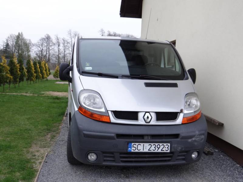 ox_sprzedam-renault-trafic