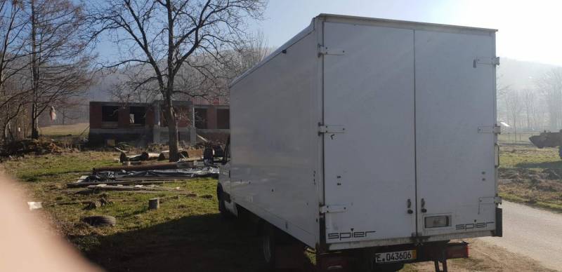 ox_kontener-iveco-35c